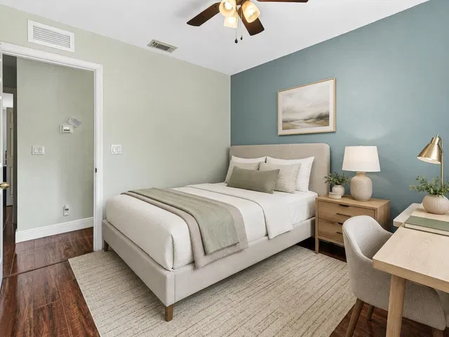  Residence photo 32