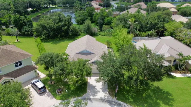  Residence photo 4