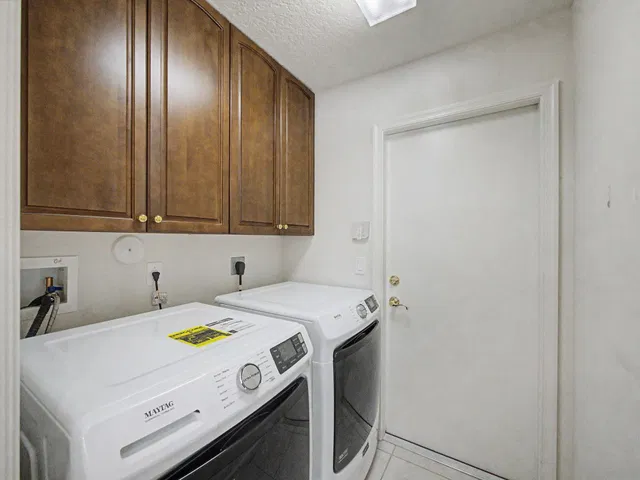  Residence photo 14