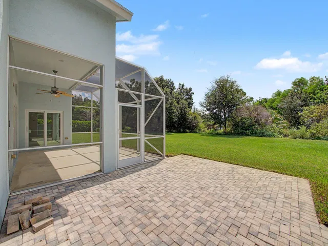  Residence photo 29
