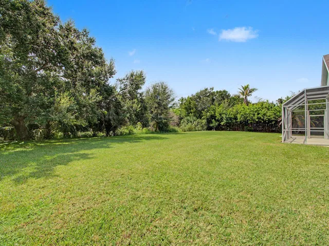  Residence photo 32
