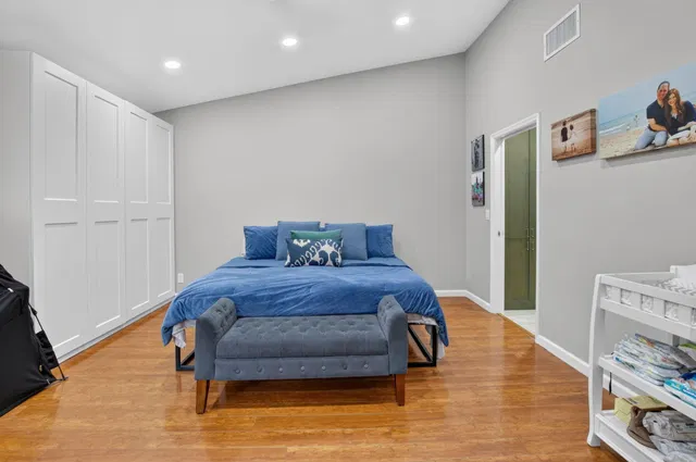  Residence photo 34