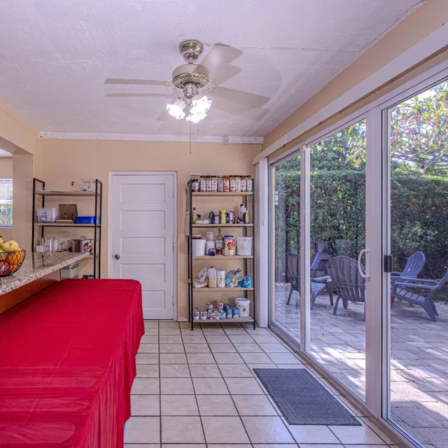 West Palm Beach Residence photo 17