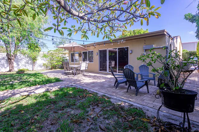 West Palm Beach Residence photo 32