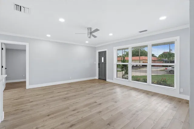  Residence photo 7