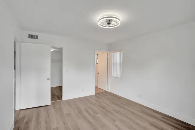 Unit 101 photo 35
