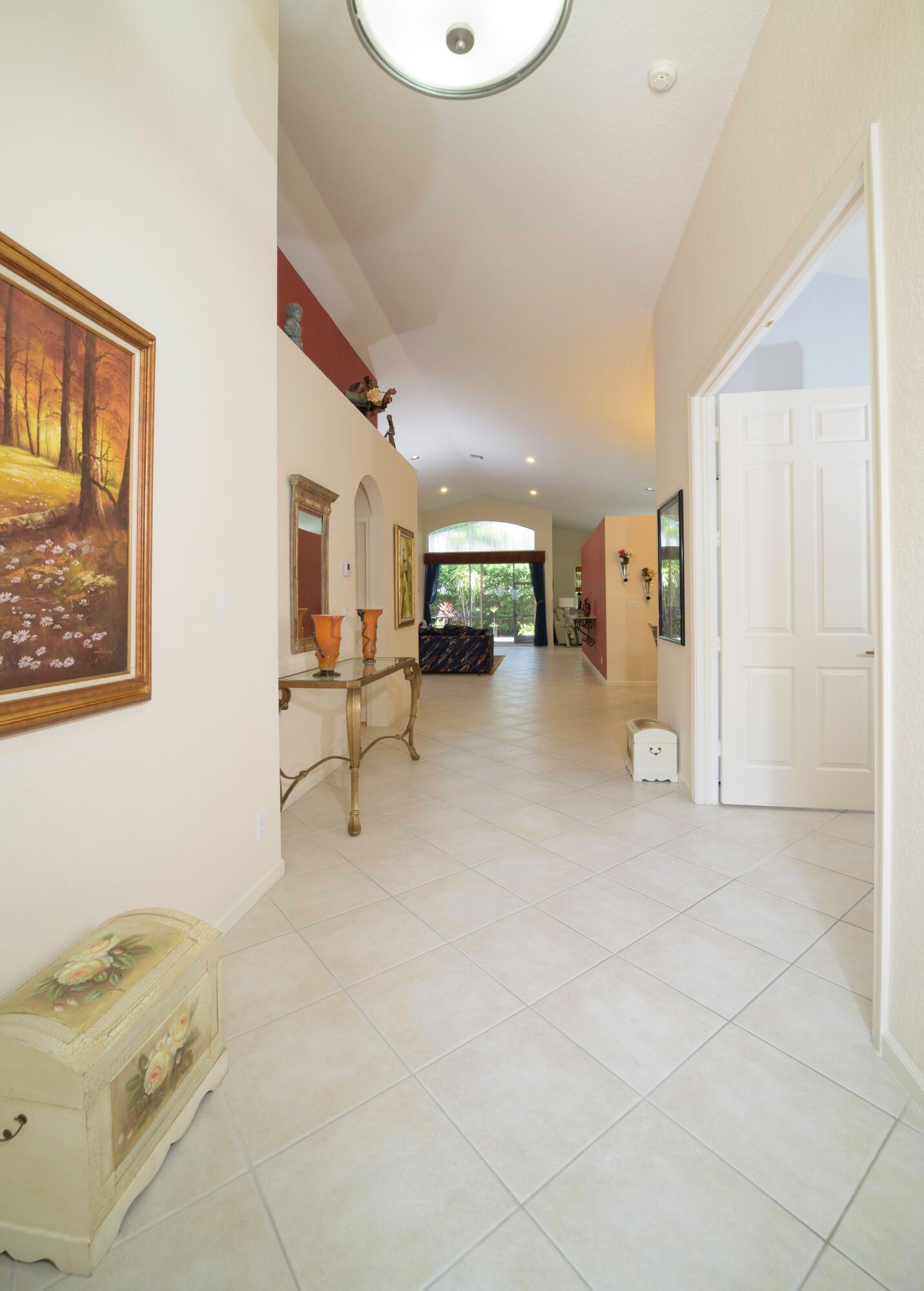  Residence photo 4