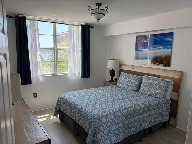 Flagler Pointe Unit 721 photo 15