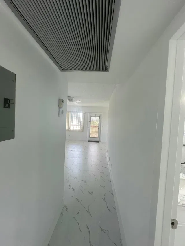  Unit 165 photo 9