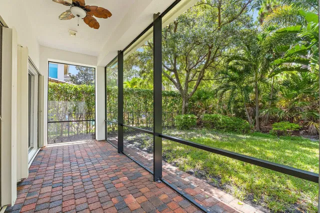 Evergrene Palm Beach Gardens Residence photo 27