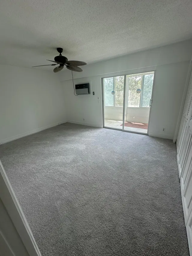  Residence photo 4
