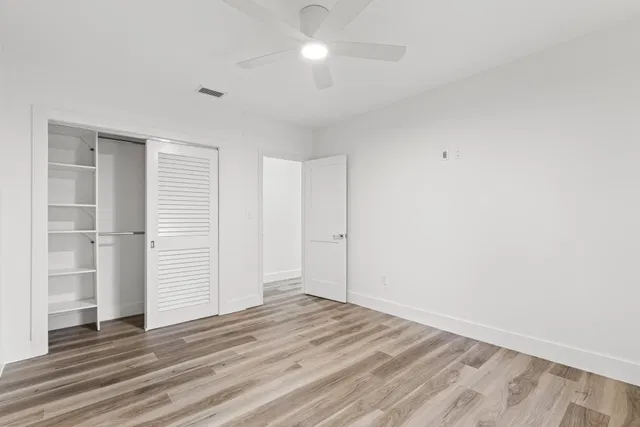 Unit C203 photo 8