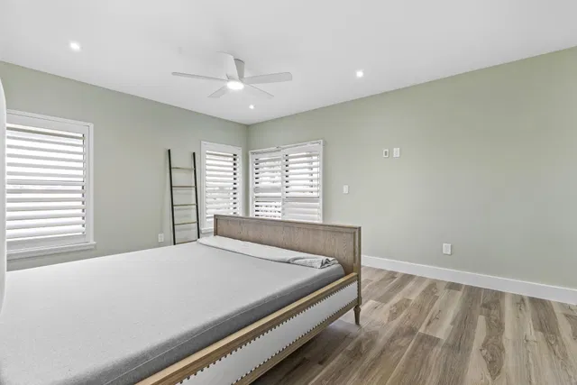 Unit C203 photo 18