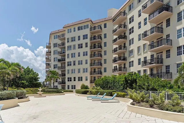 South Palm Beach Unit 2160 photo 27