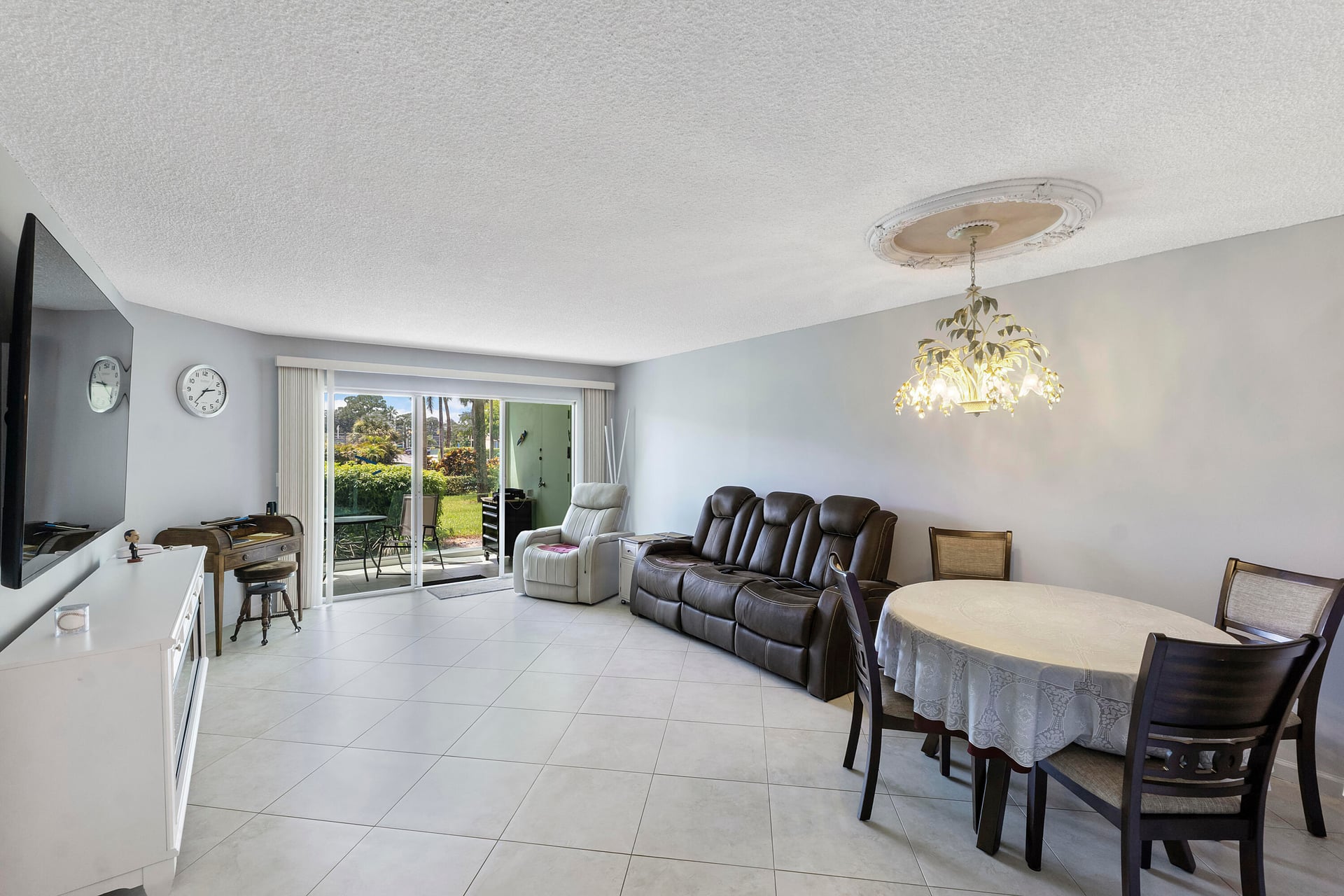 Via Poinciana Lake Worth Unit 107 photo 3