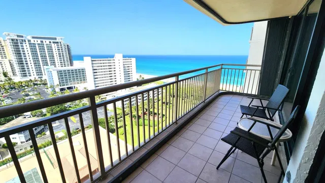 Singer Island Unit 1703 photo 2