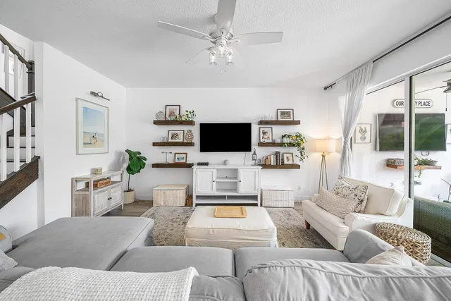 Residence photo 9
