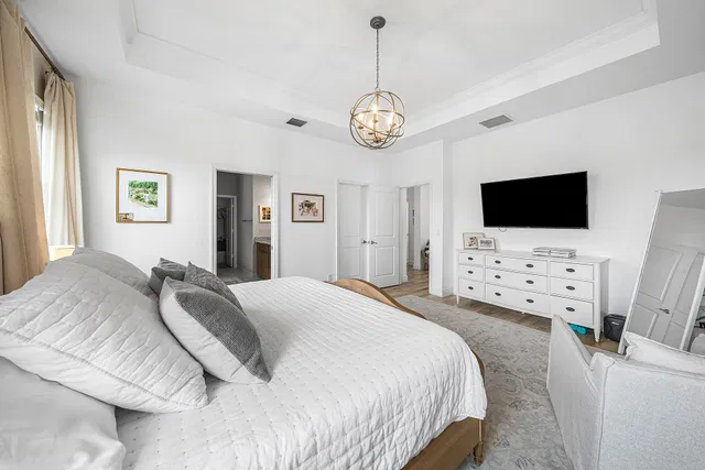 Residence photo 72