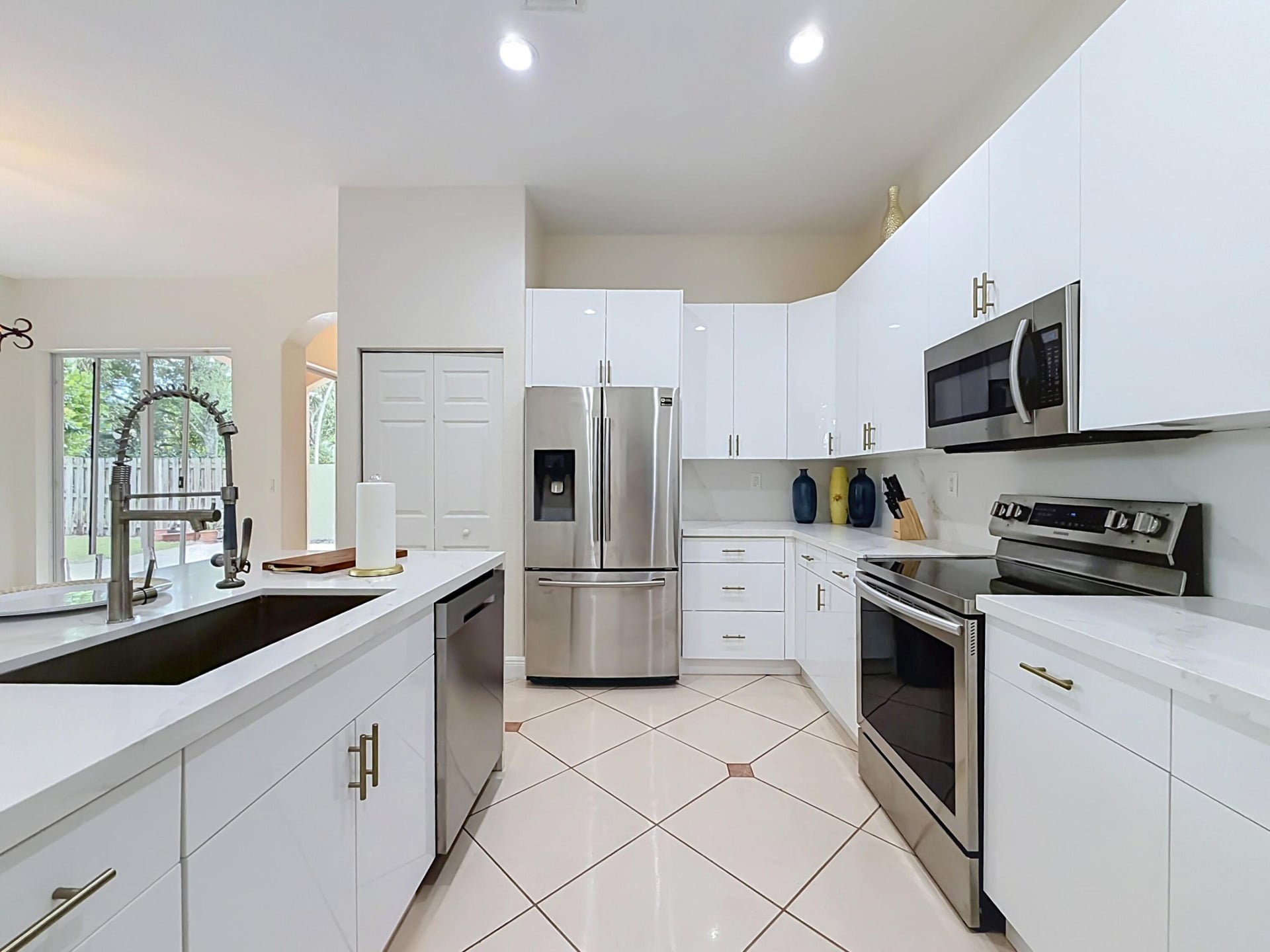 Residence photo 11