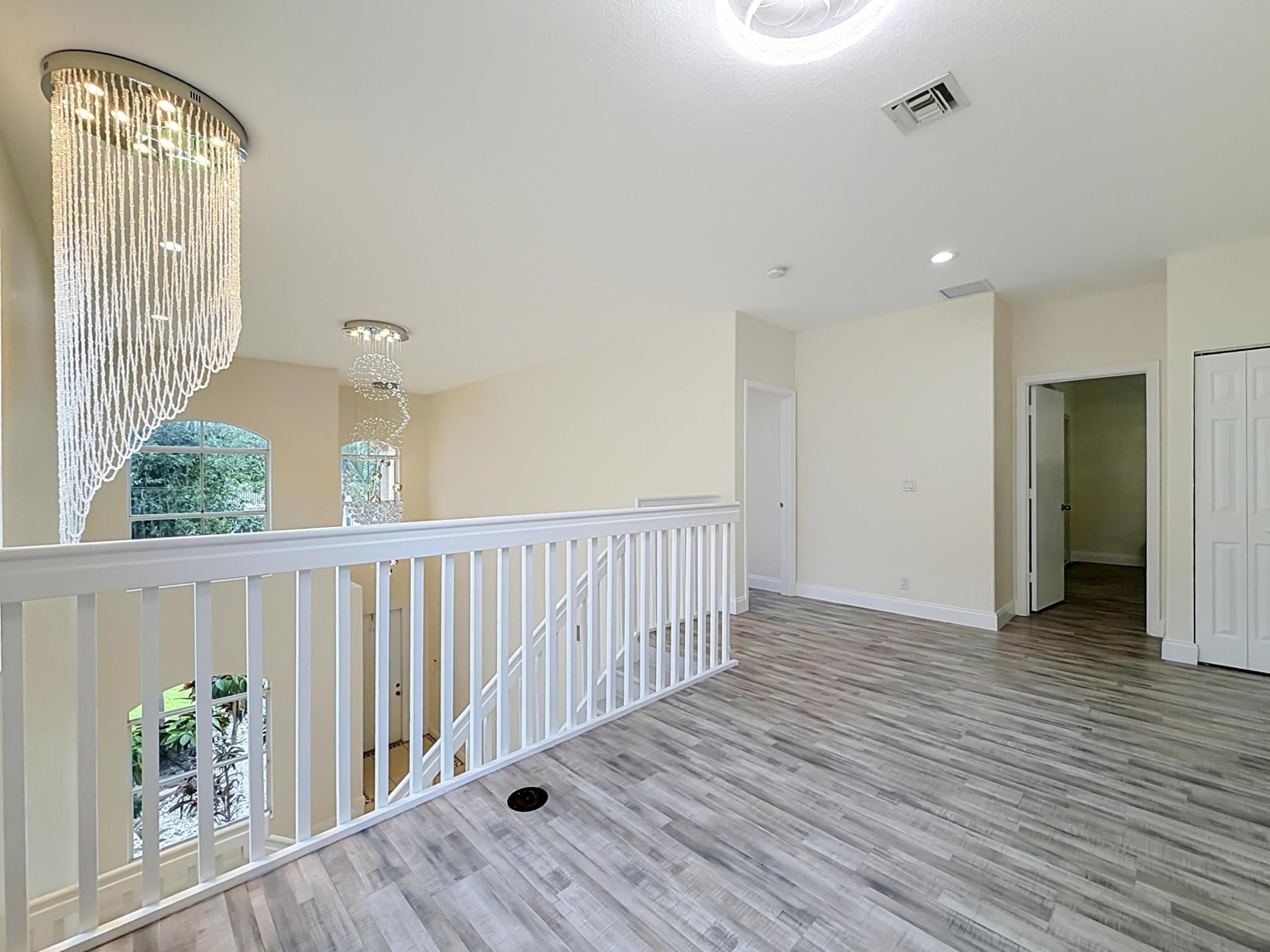 Residence photo 18