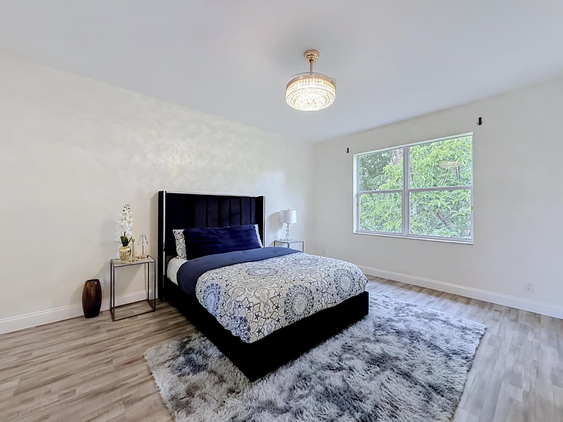 Residence photo 23
