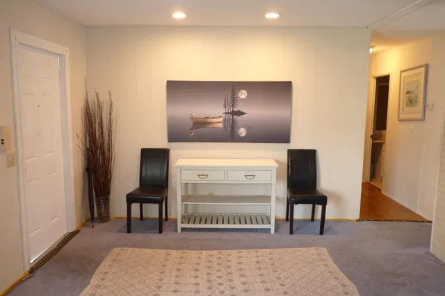 Residence photo 3