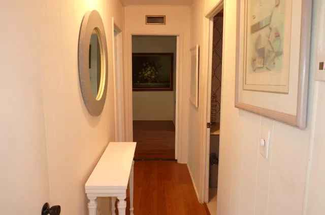 Residence photo 16
