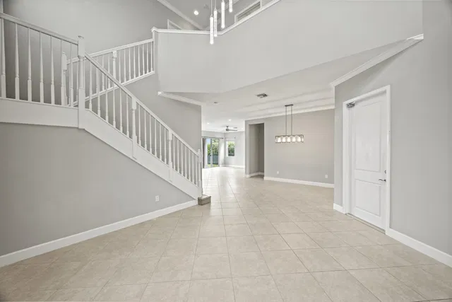 Residence photo 12