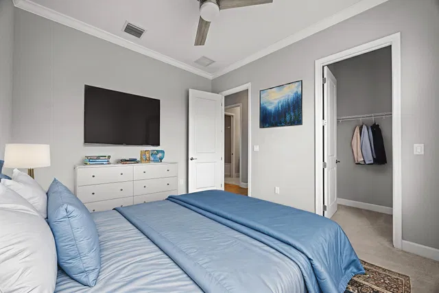Residence photo 58