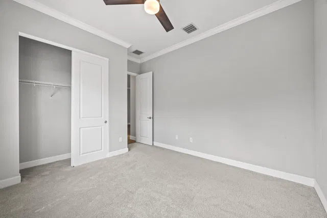 Residence photo 63