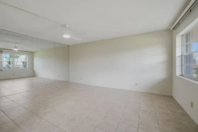 Unit 132 photo 2