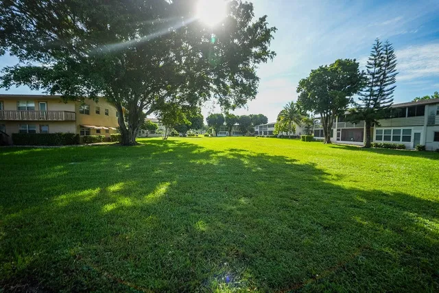 Unit 132 photo 20