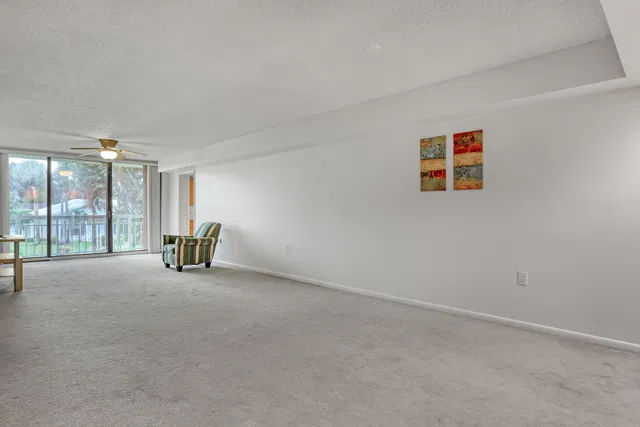 Unit 203 photo 3