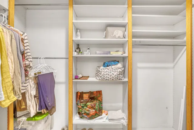Unit 203 photo 15