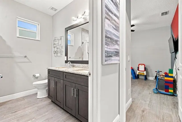  Residence photo 62
