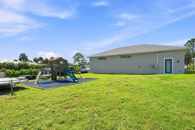  Residence photo 86