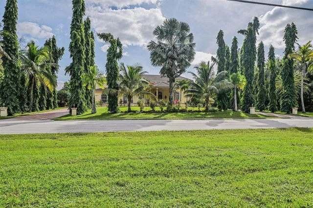 Residence photo 10