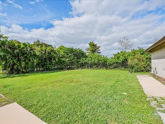 Residence photo 48