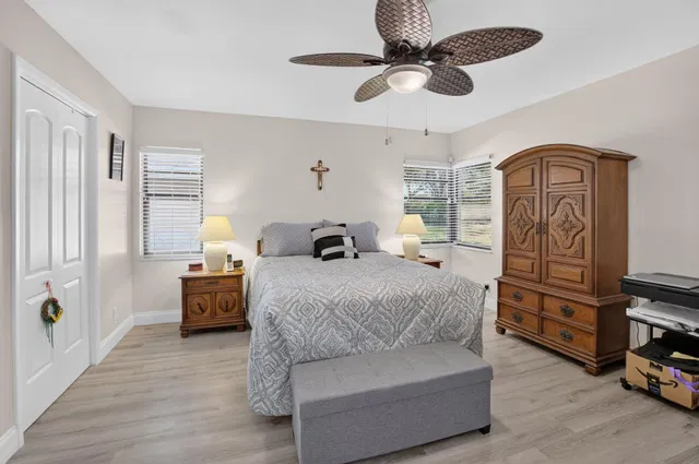 Residence photo 28