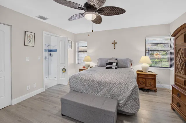 Residence photo 29