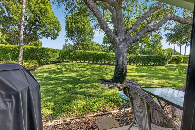 Residence photo 38