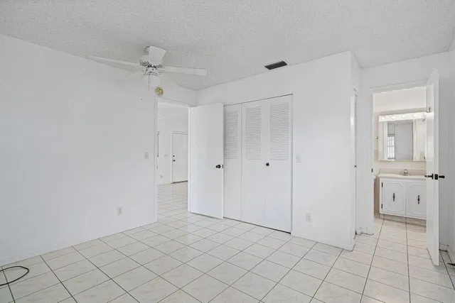  Residence photo 12