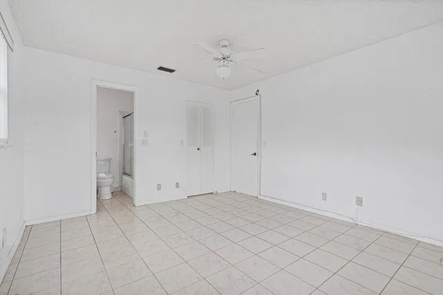  Residence photo 16