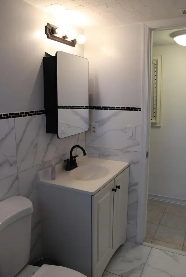 Unit 204 photo 16
