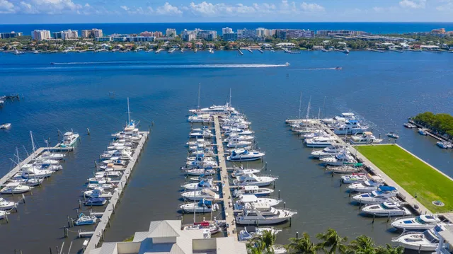 Windward Cove Lantana Unit 524 photo 3
