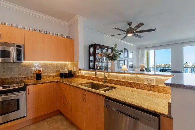 Windward Cove Lantana Unit 524 photo 26