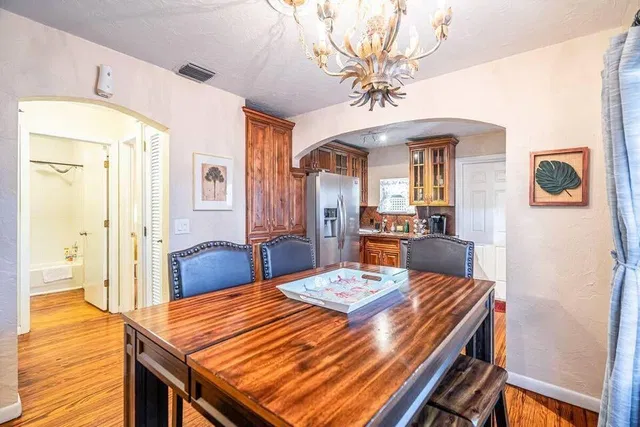  Residence photo 4