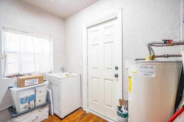  Residence photo 16