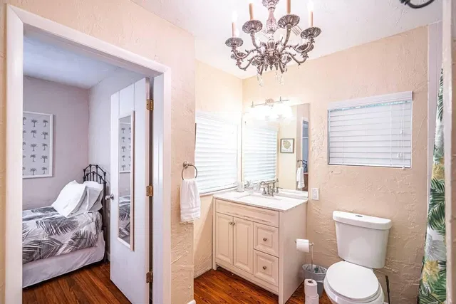 Residence photo 8
