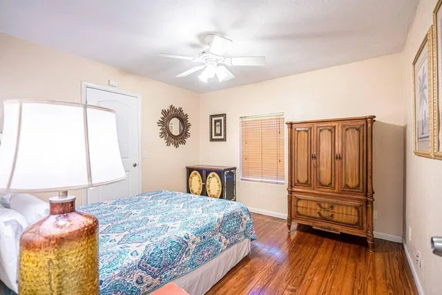 Residence photo 18